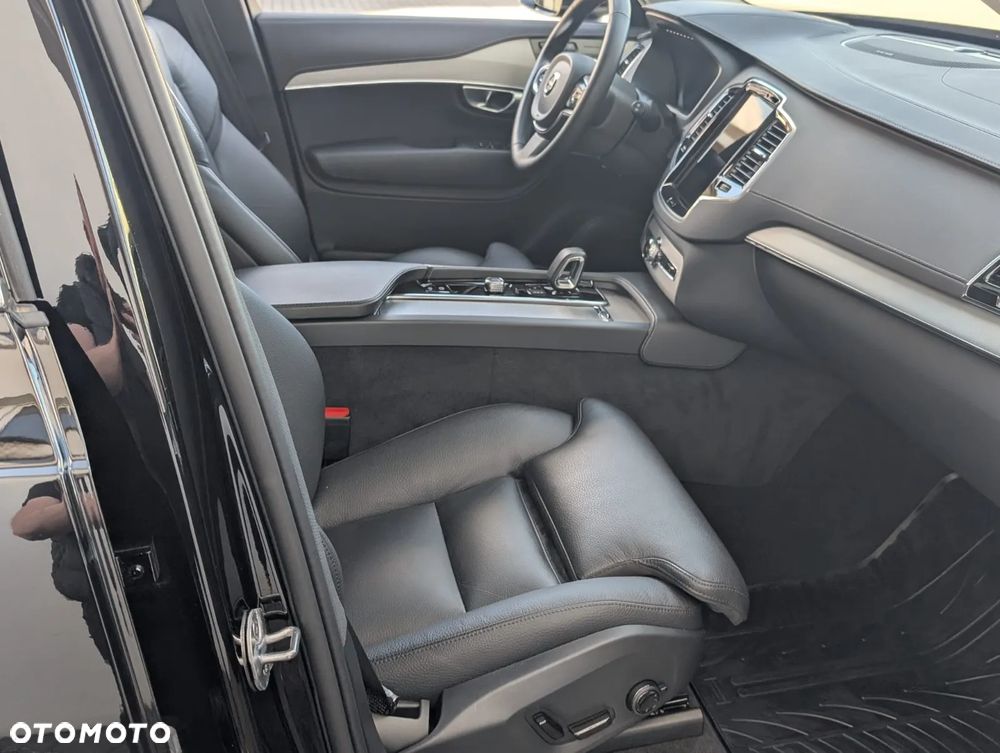 Volvo XC 90 B5 D AWD Ultimate Dark 7os - 19
