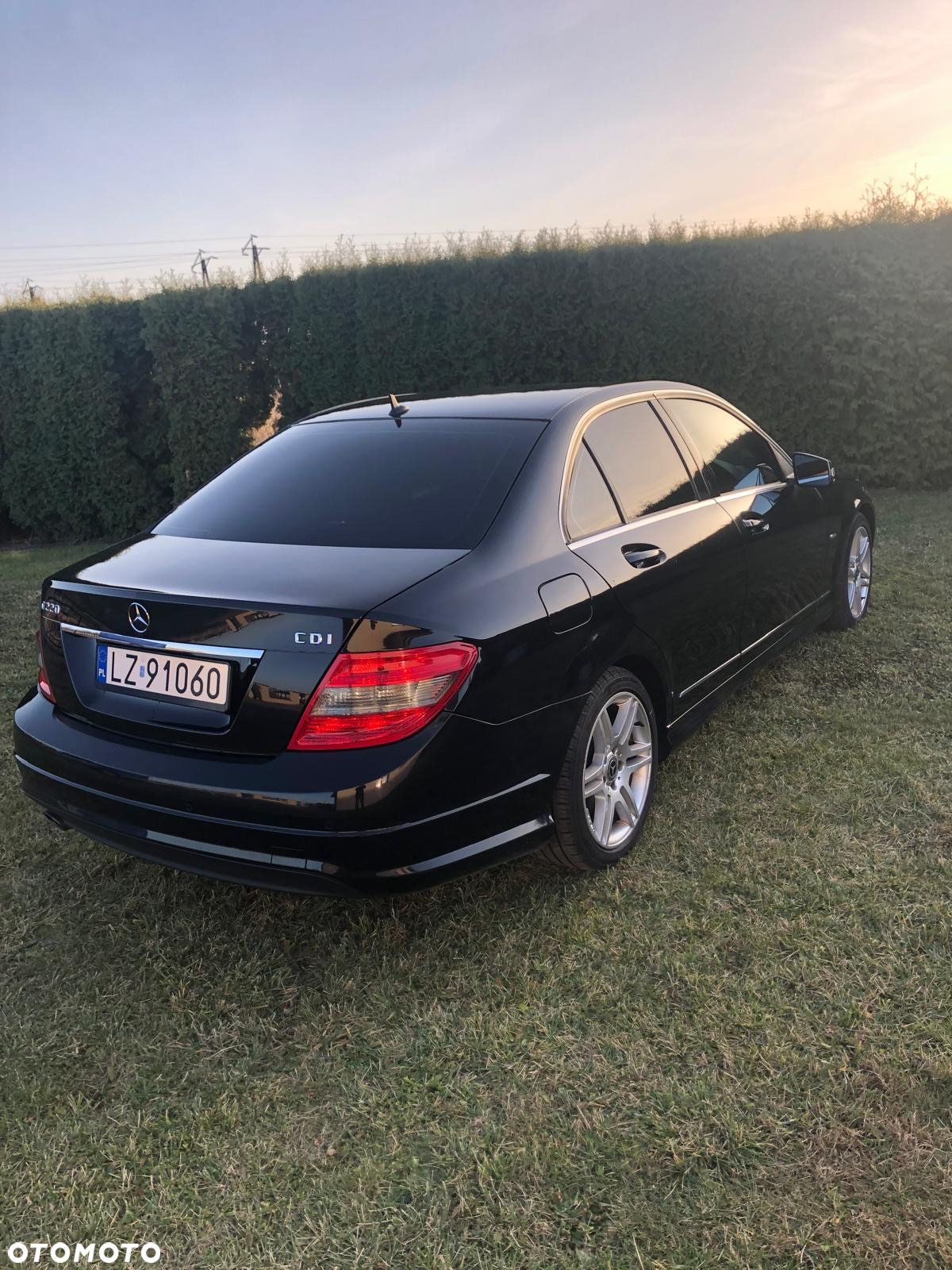 Mercedes-Benz Klasa C 220 CDI DPF Automatik BlueEFFICIENCY SPORT EDITION - 4