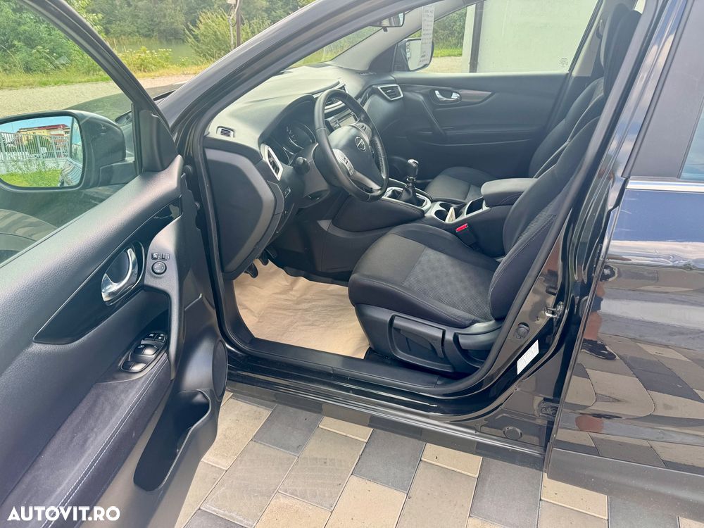 Nissan Qashqai 1.5 DCI TEKNA - 8