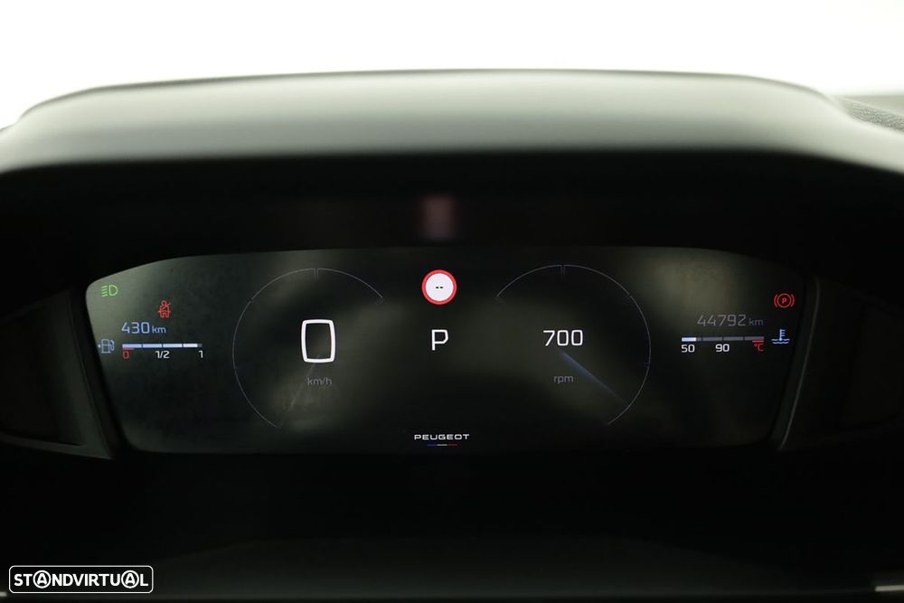 Peugeot 2008 1.2 PureTech Allure EAT8 - 16