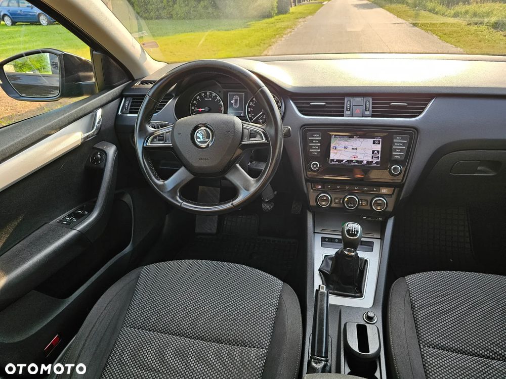 Skoda Octavia 2.0 TDI (Green tec) Ambition - 9