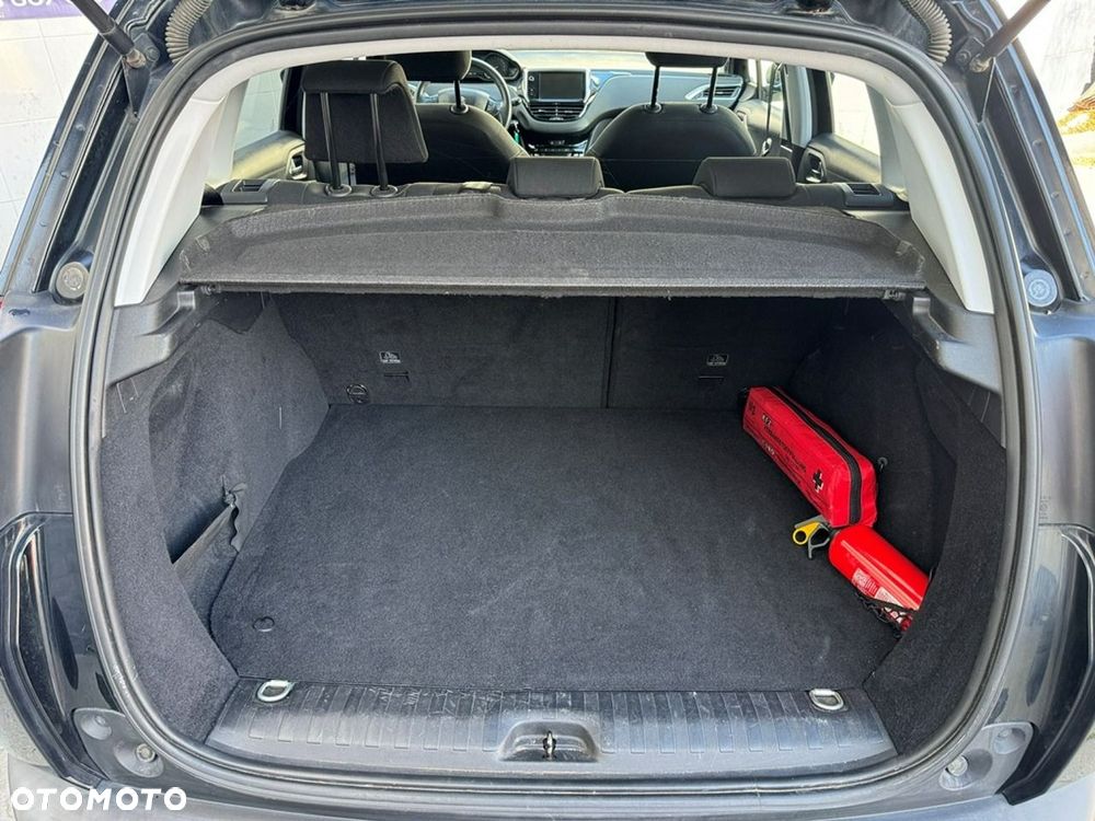 Peugeot 2008 - 22