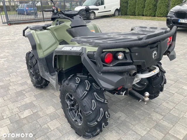 Can-Am Outlander