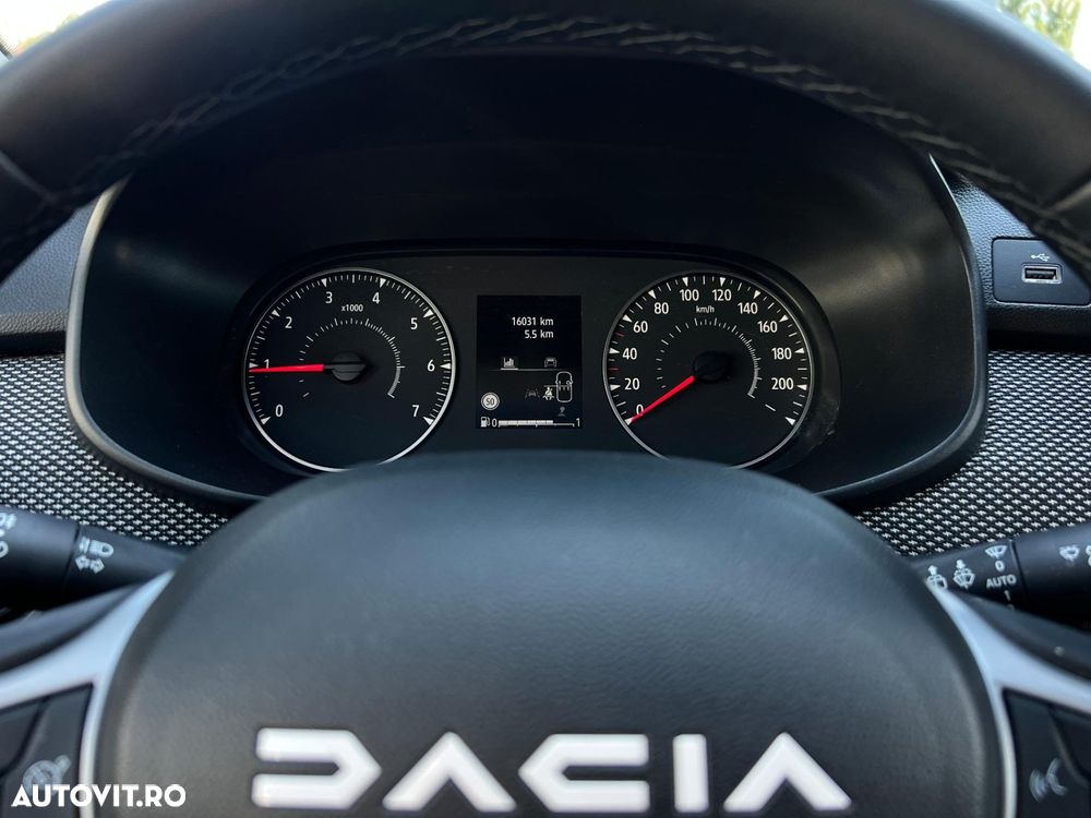 Dacia Jogger - 12