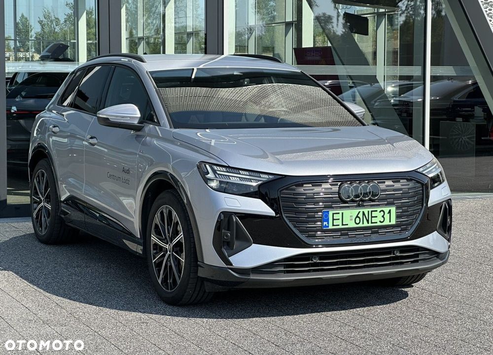 Audi Q4 e-tron - 4