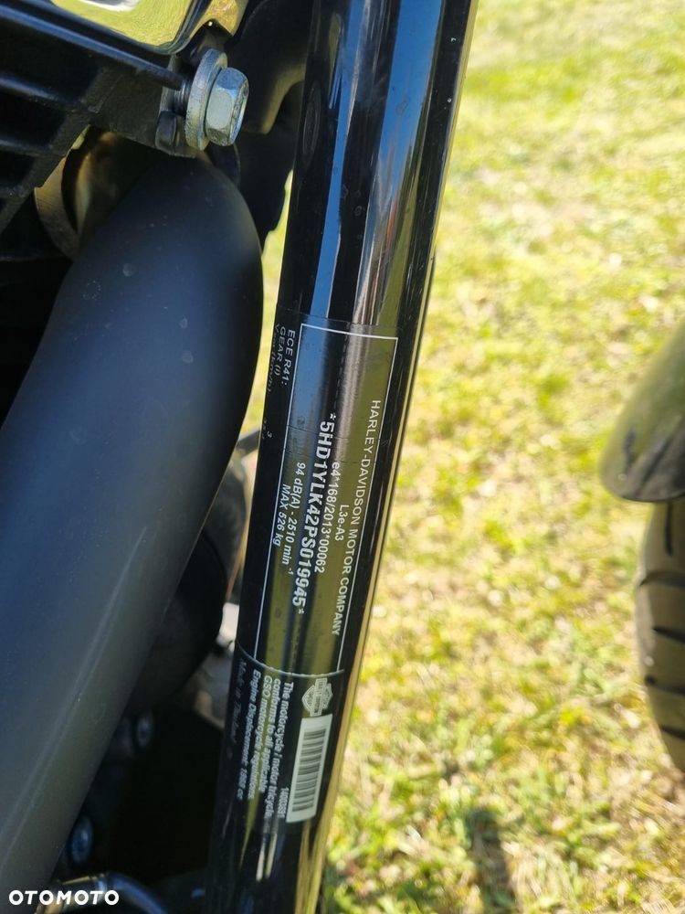 Harley-Davidson Dyna Fat Bob - 12