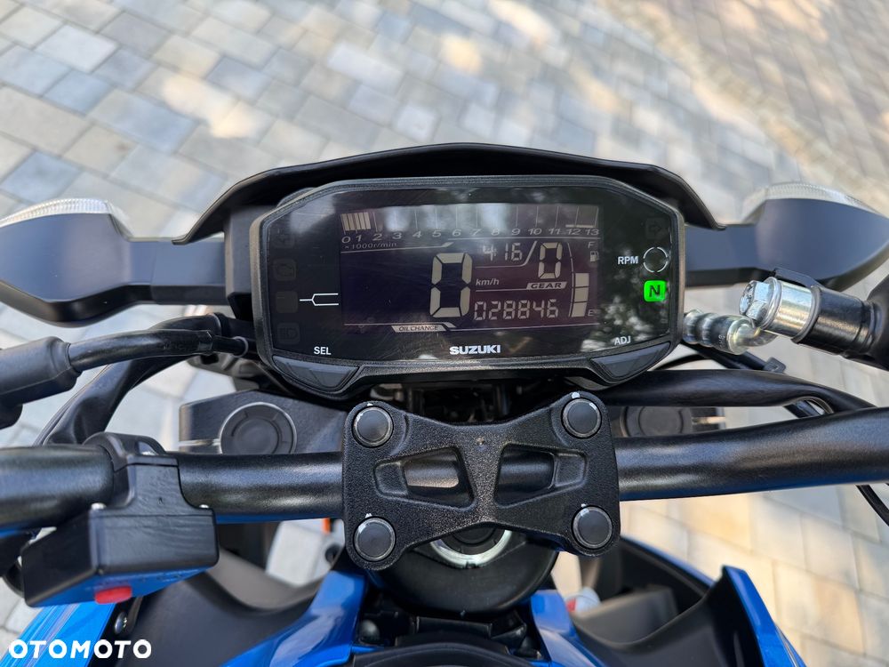 Suzuki GSX - 9