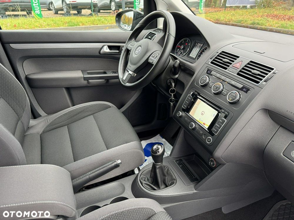 Volkswagen Touran 1.6 TDI DPF BlueMotion Technology Highline - 34