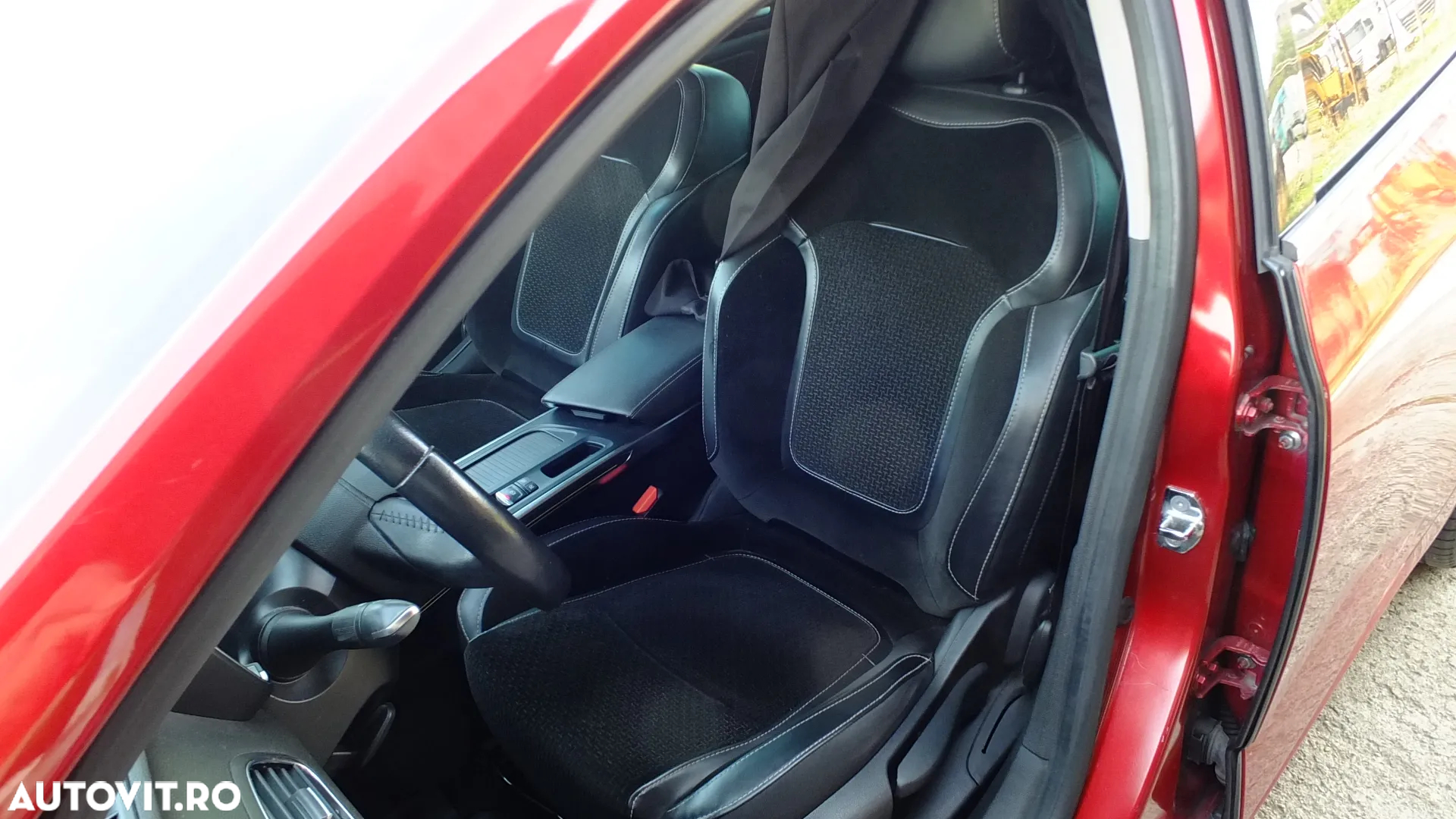 Renault Megane Estate 1.6 dCI Zen - 18