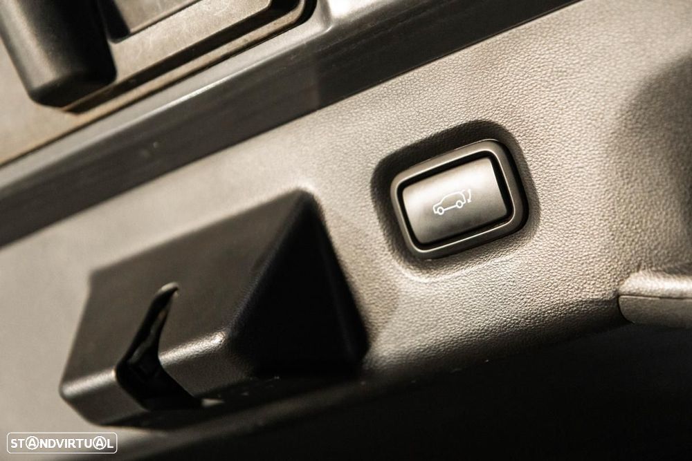 Hyundai Ioniq 5 73kWh Vanguard - 54