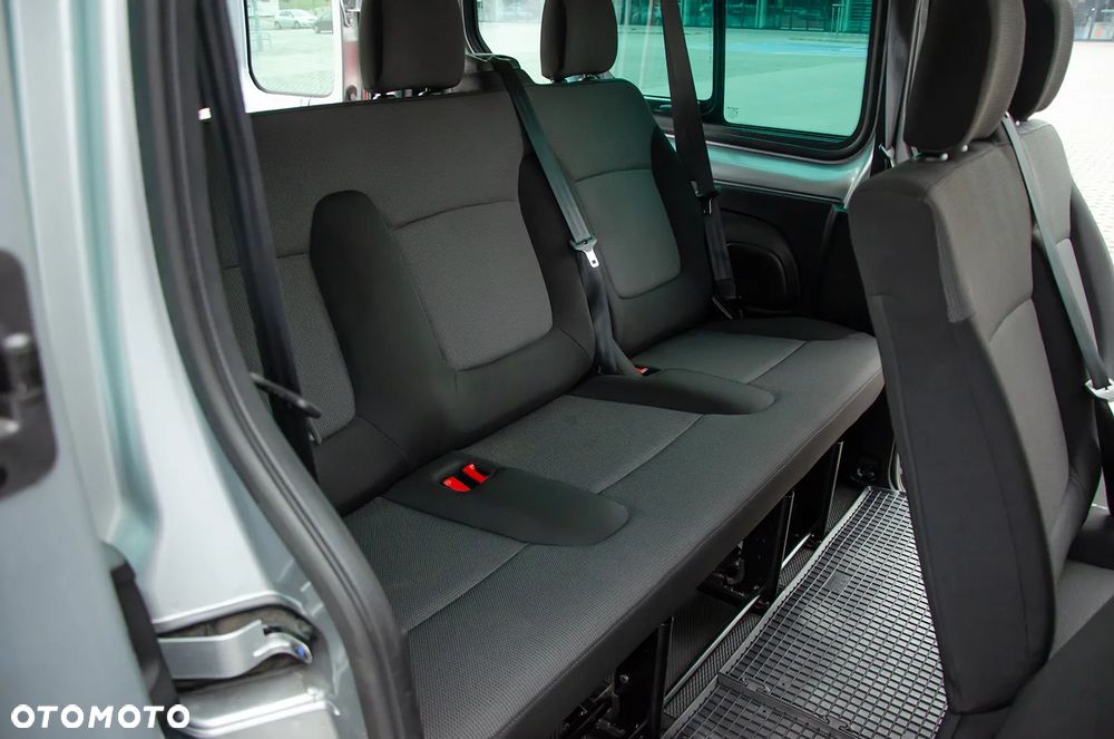 Renault Trafic 2.0 dCi EDC - 14