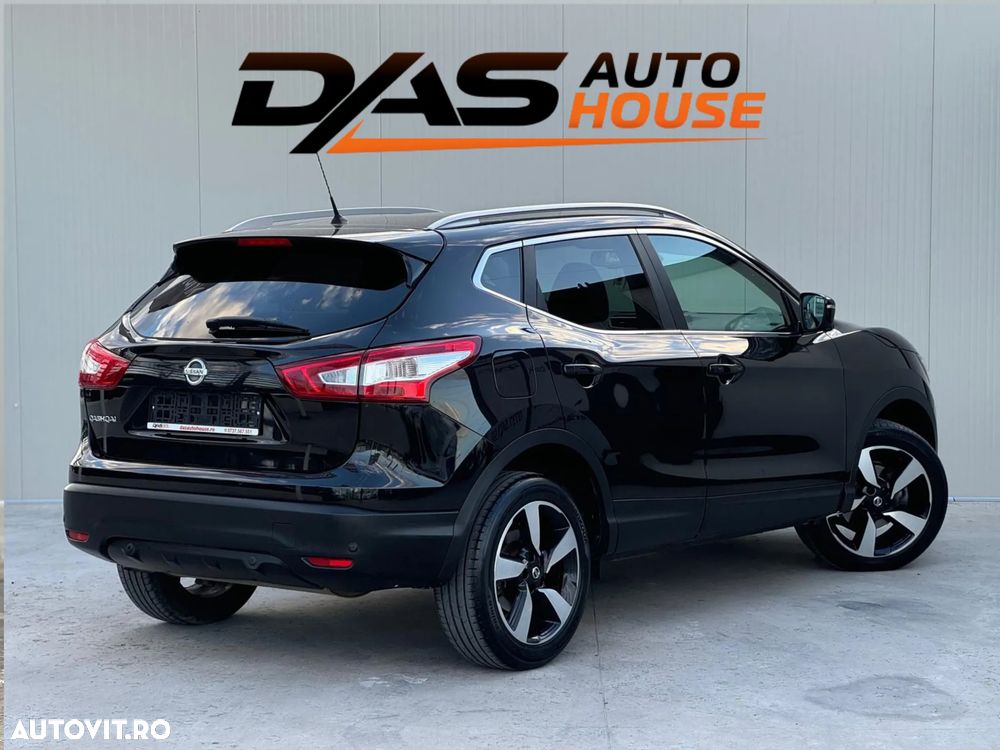 Nissan Qashqai 1.6 DCI Xtronic TEKNA - 8