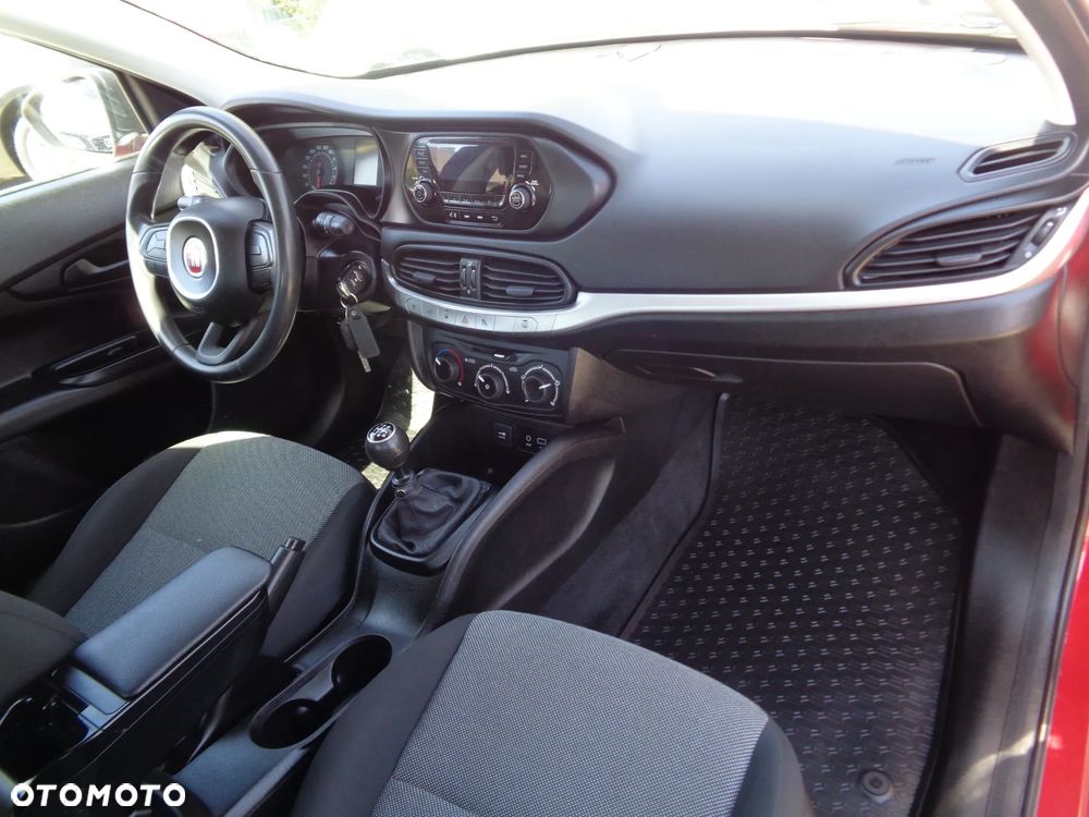 Fiat Tipo 1.4 16V Pop - 19