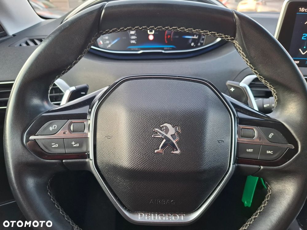 Peugeot 3008 PureTech 130 Stop & Start GPF EAT8 Allure - 24