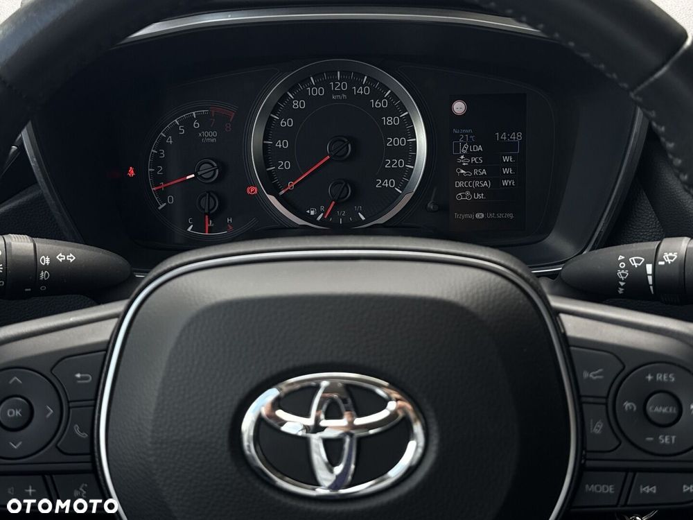 Toyota Corolla - 20