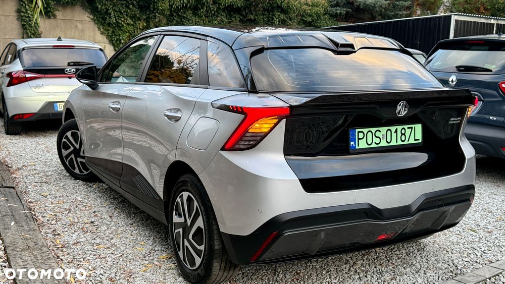 MG 4 Luxury 49 kWh - 39
