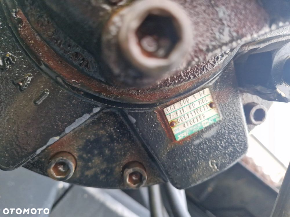 Terberg TT182 Hakowiec - 17