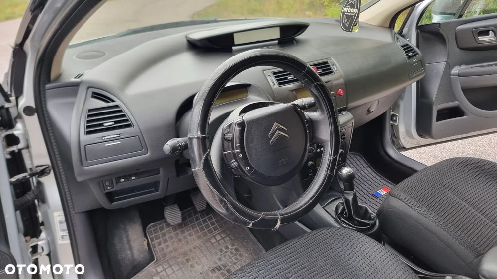 Citroën C4 HDi 110 FAP VTR - 20