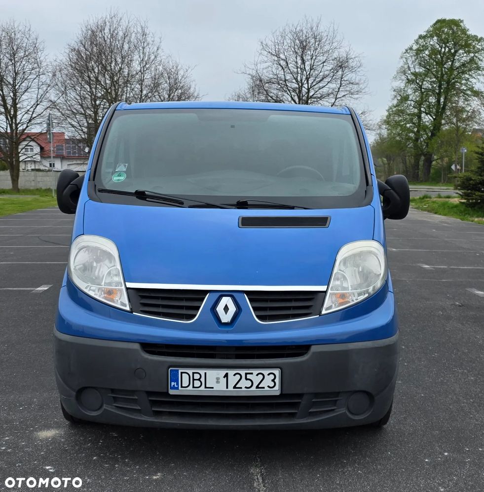 Renault TRAFIC - 9