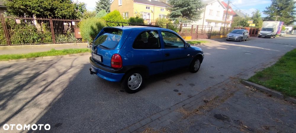 Opel Corsa - 6