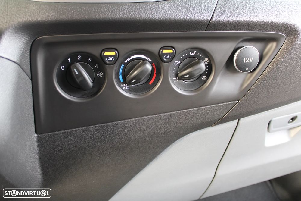 Ford Transit-Custom - 22