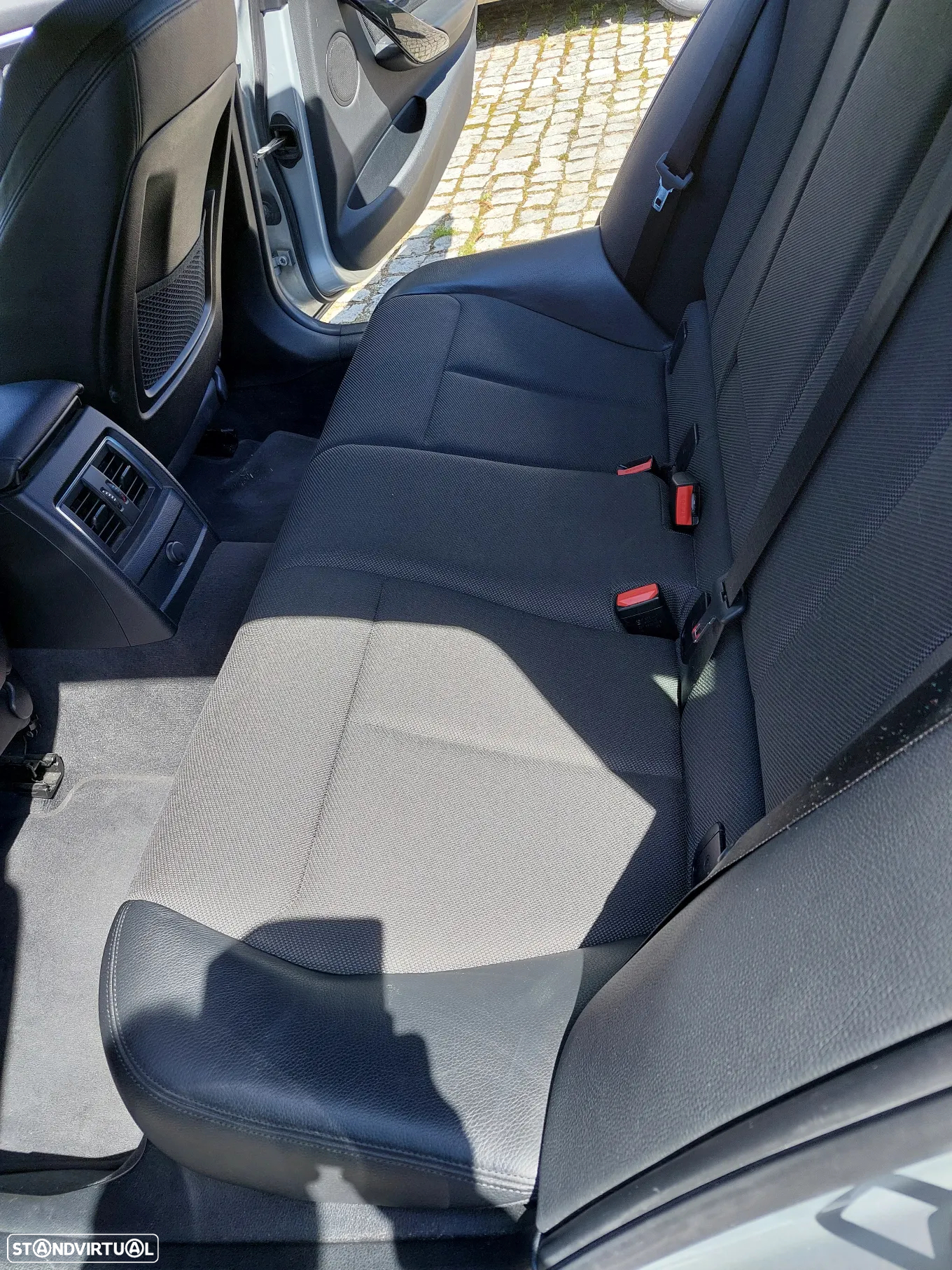 BMW 320 d Touring Line Sport Auto - 8