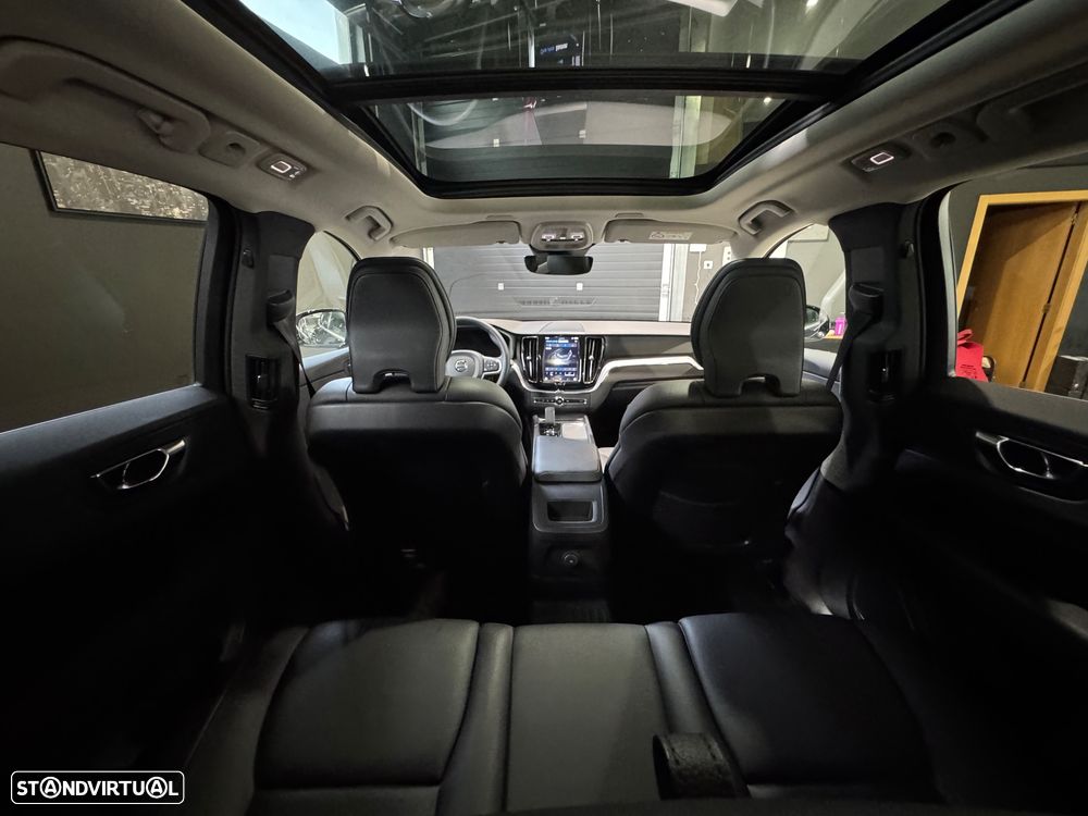 Volvo XC 60 2.0 T6 PHEV Inscription AWD - 17