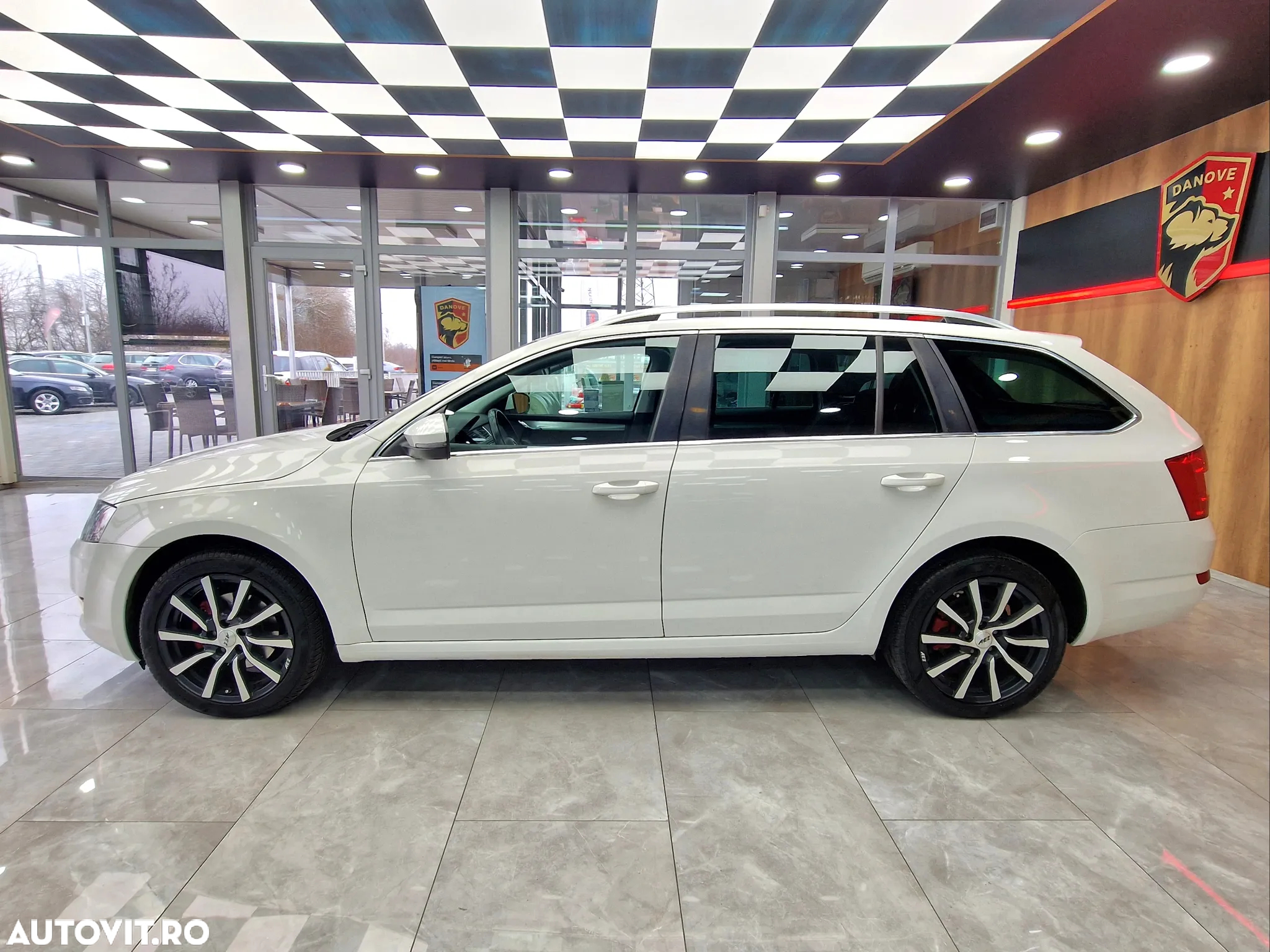 Skoda Octavia 2.0 TDI 4x4 Drive - 4