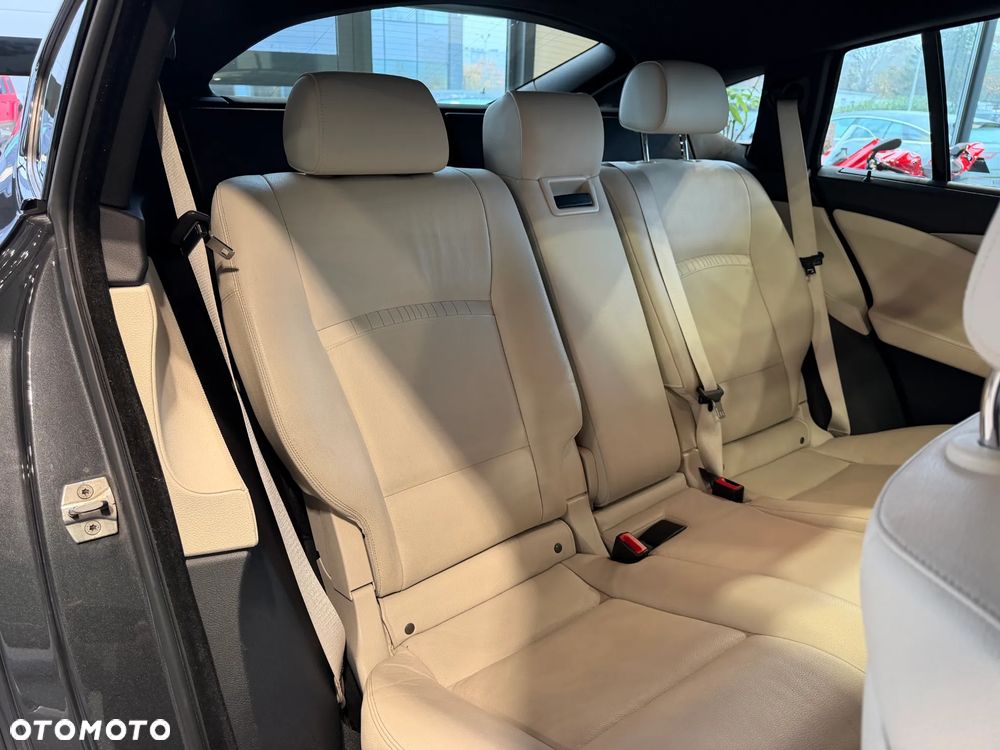 BMW Seria 5 535d xDrive Sport-Aut - 25