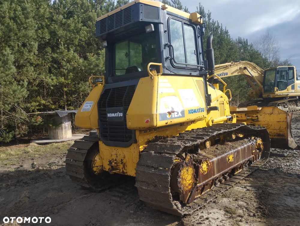 Komatsu D51EX - 5