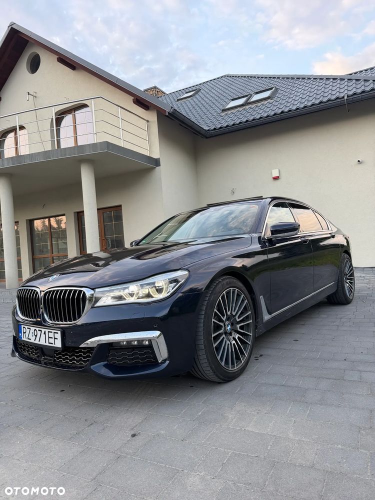 BMW Seria 7 750Li Edition Exclusive - 6