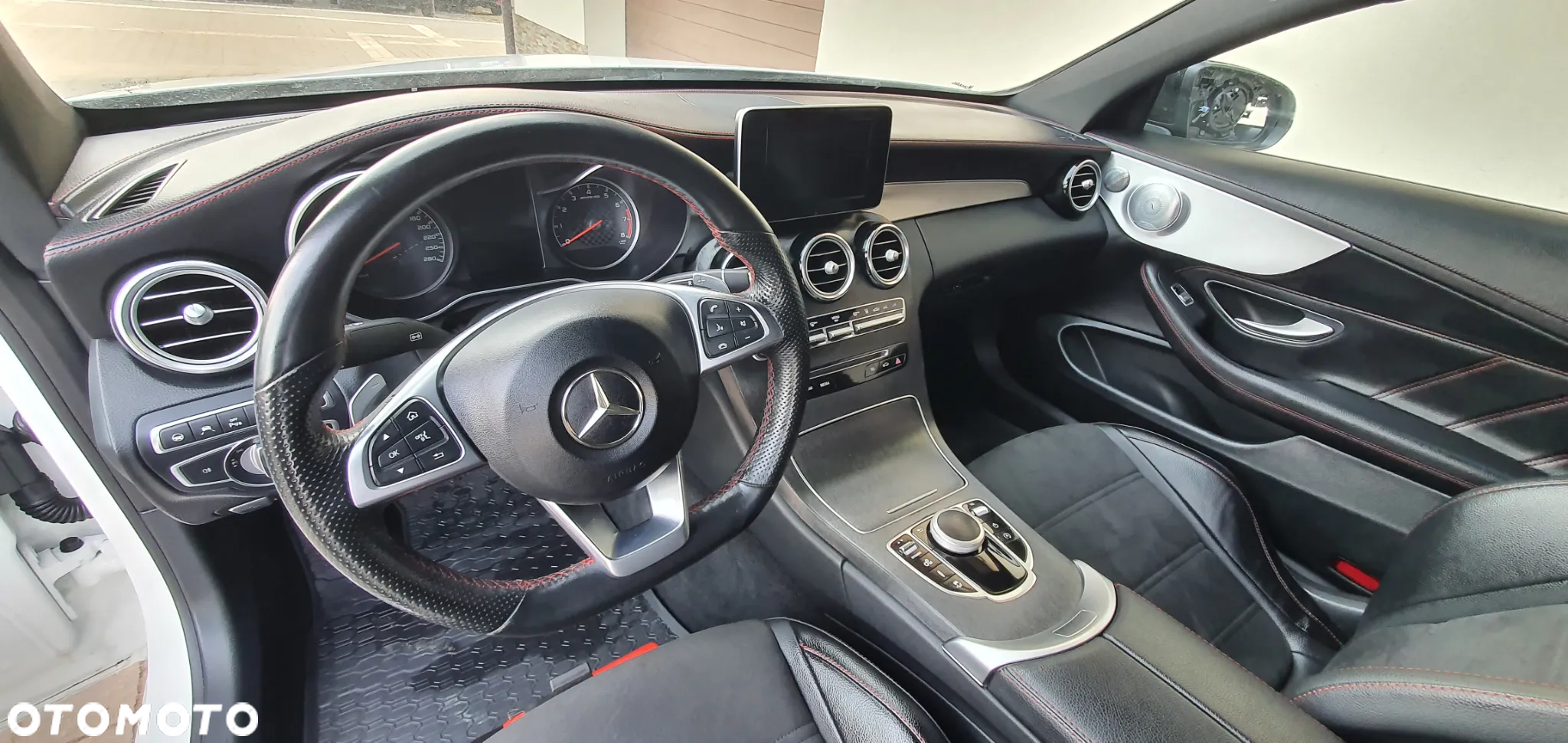 Mercedes-Benz Klasa C AMG 43 4-Matic - 13