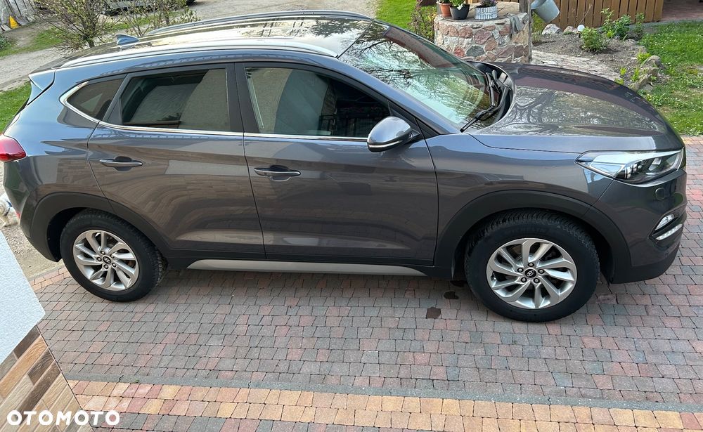 Hyundai Tucson 2.0 CRDI Comfort 4WD - 6