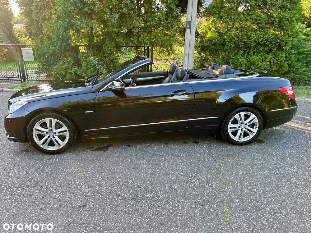 Mercedes-Benz Klasa E - 9