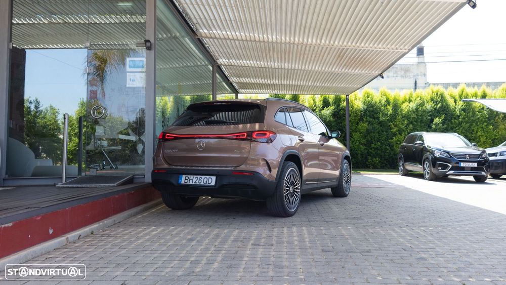 Mercedes-Benz EQA 300 4Matic AMG Line - 4