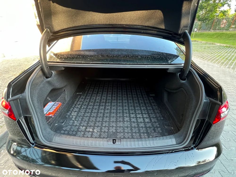 Audi A6 Limousine 40 TDI mHEV Sport S tronic - 21