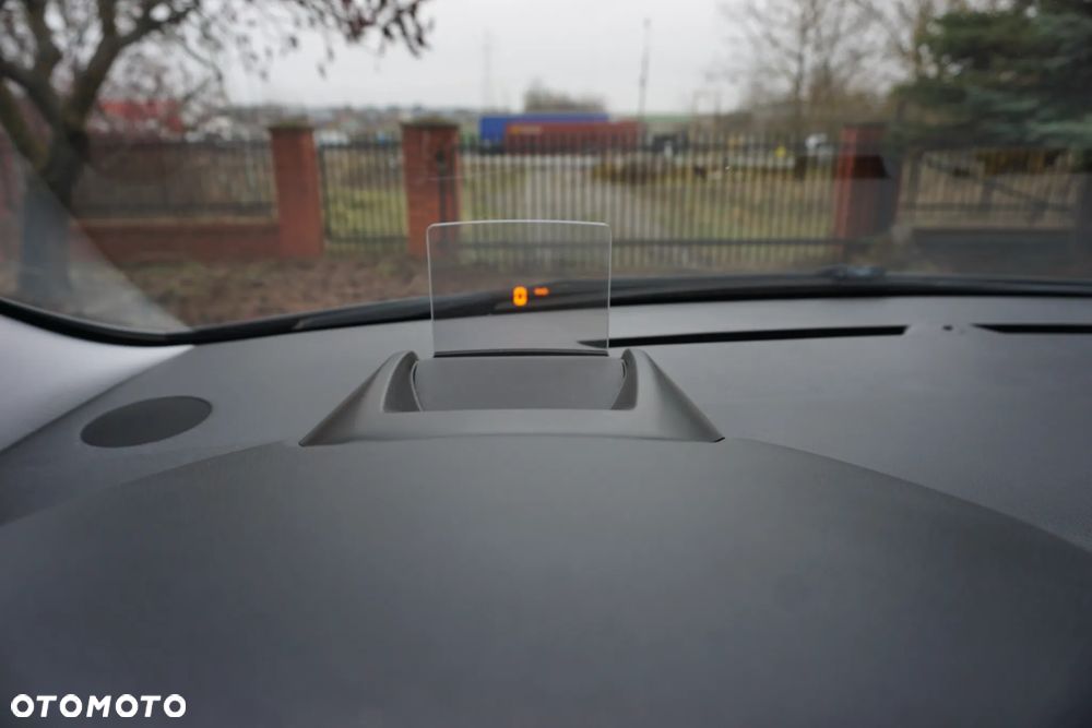 Peugeot 3008 155 THP Platinum - 23