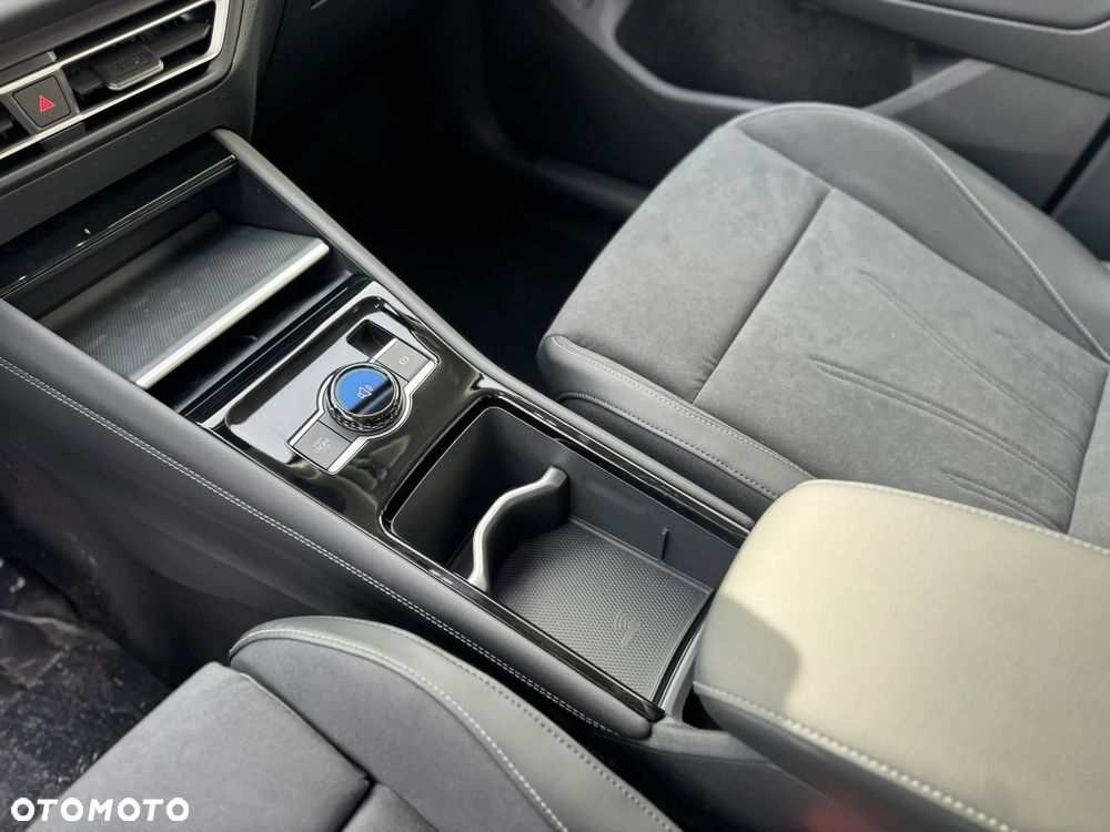 Volkswagen Tiguan 2.0 TSI OPF 4MOTION DSG Elegance - 18