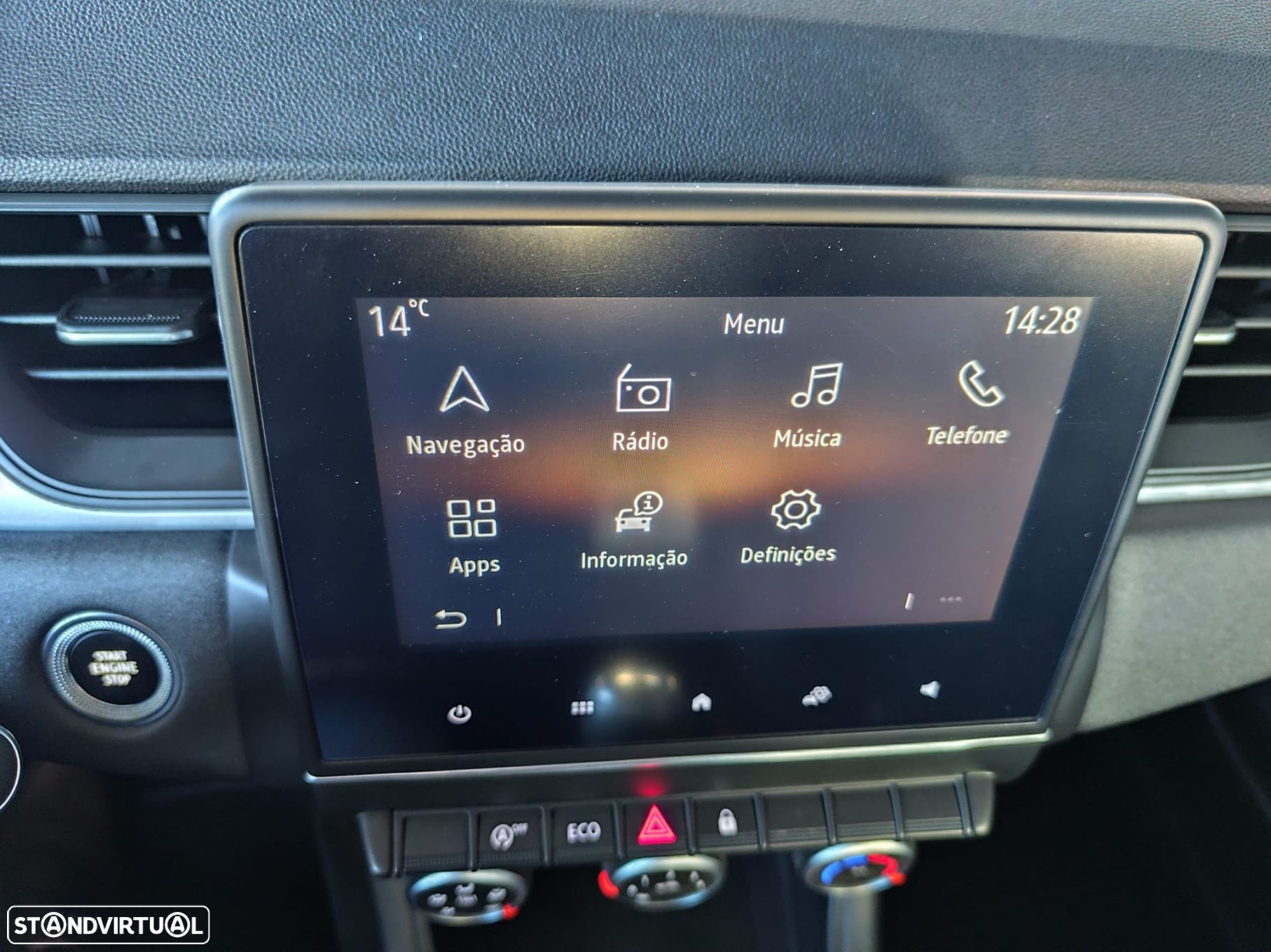 Renault Captur - 18