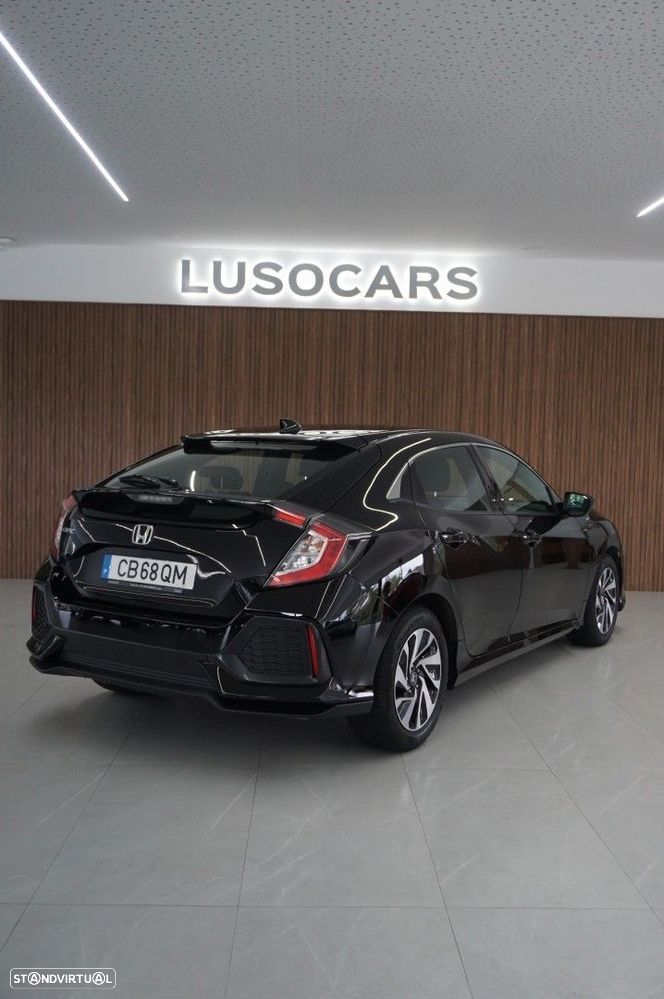 Honda Civic 1.0 i-VTEC Elegance - 24