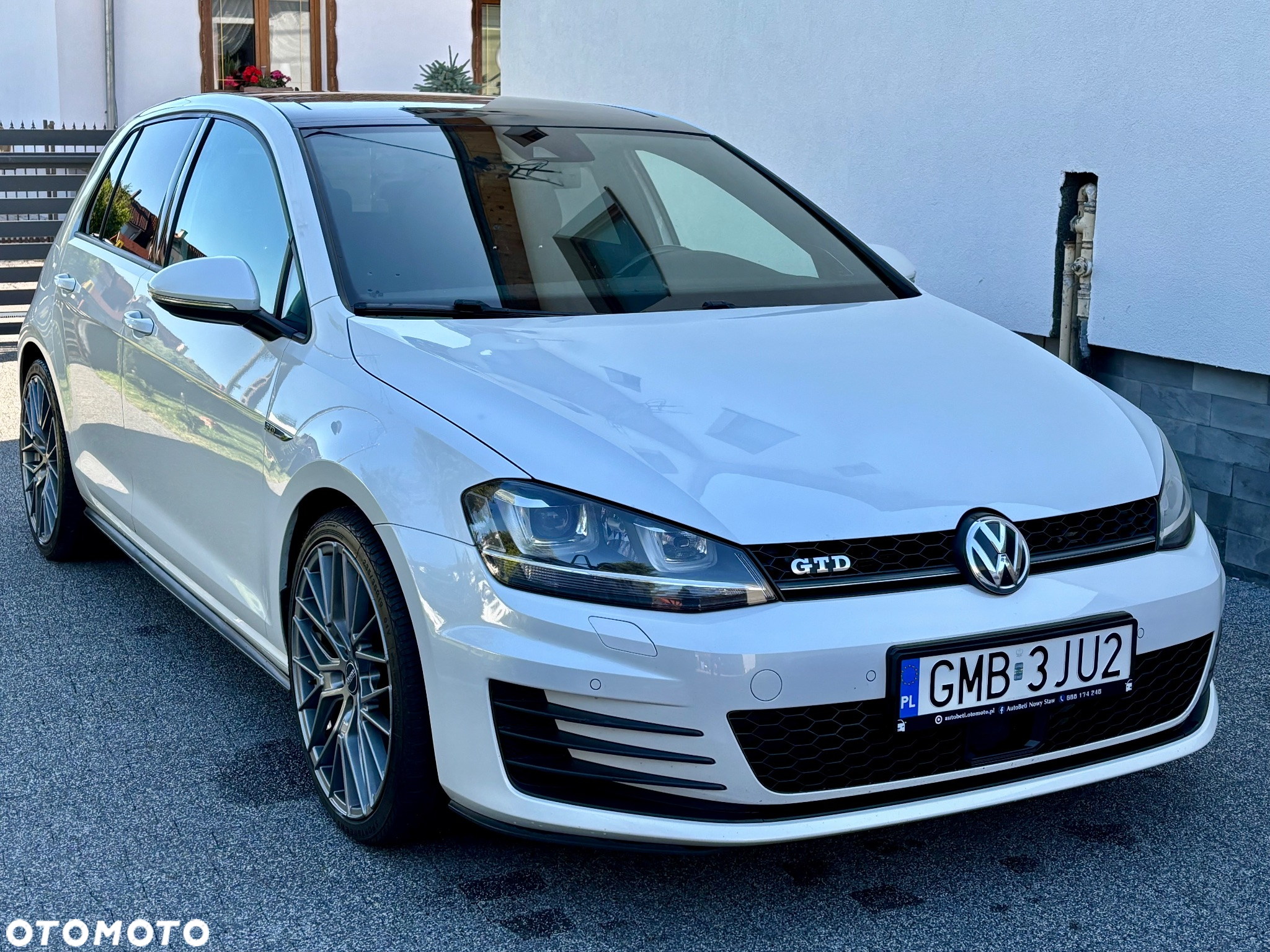 Volkswagen Golf VII 2.0 TDI BMT GTD DSG - 2