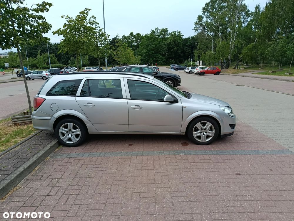 Opel Astra 1.7 CDTI - 2