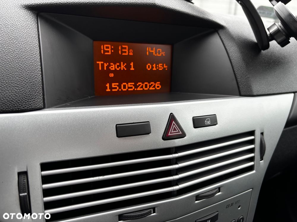 Opel Astra 1.4 Edition 111 Jahre - 10