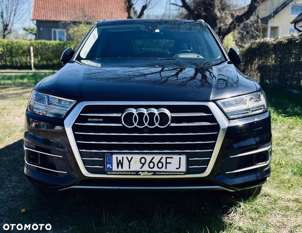 Audi Q7 - 11