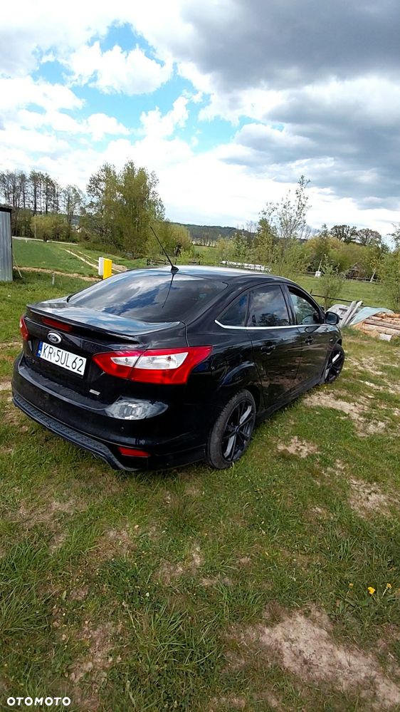 Ford Focus 1.6 Titanium - 6