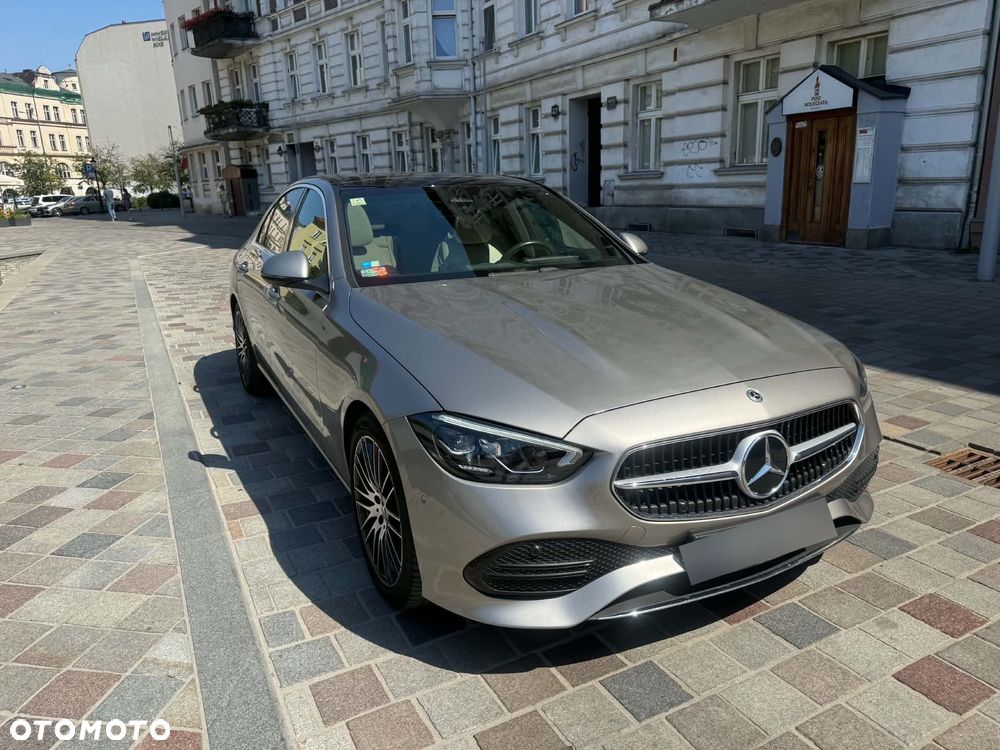 Mercedes-Benz Klasa C 200 mHEV 4-Matic Avantgarde - 2