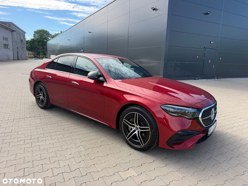 Mercedes-Benz Klasa E 220 d mHEV 4-Matic AMG 9G-Tronic - 1