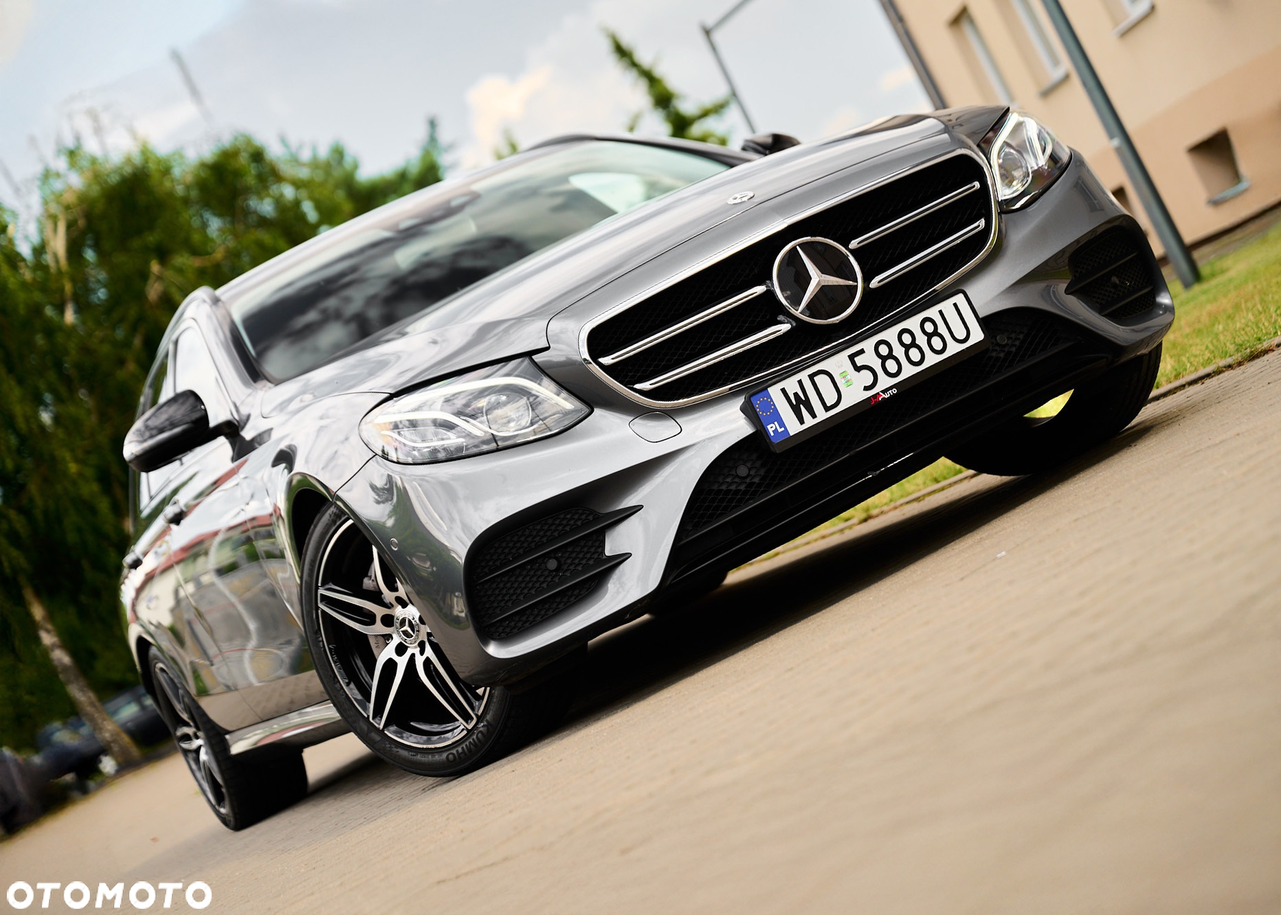 Mercedes-Benz Klasa E - 2