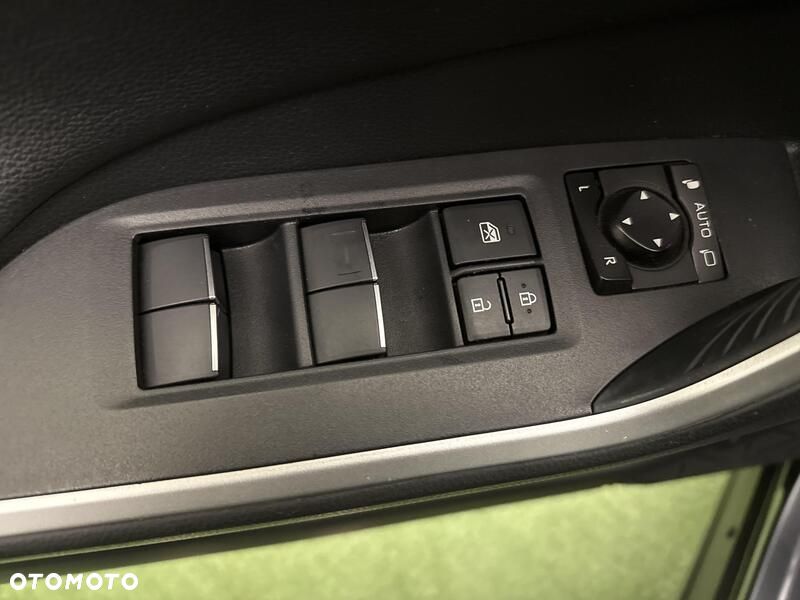 Toyota RAV4 2.5 Hybrid Comfort 4x2 - 12