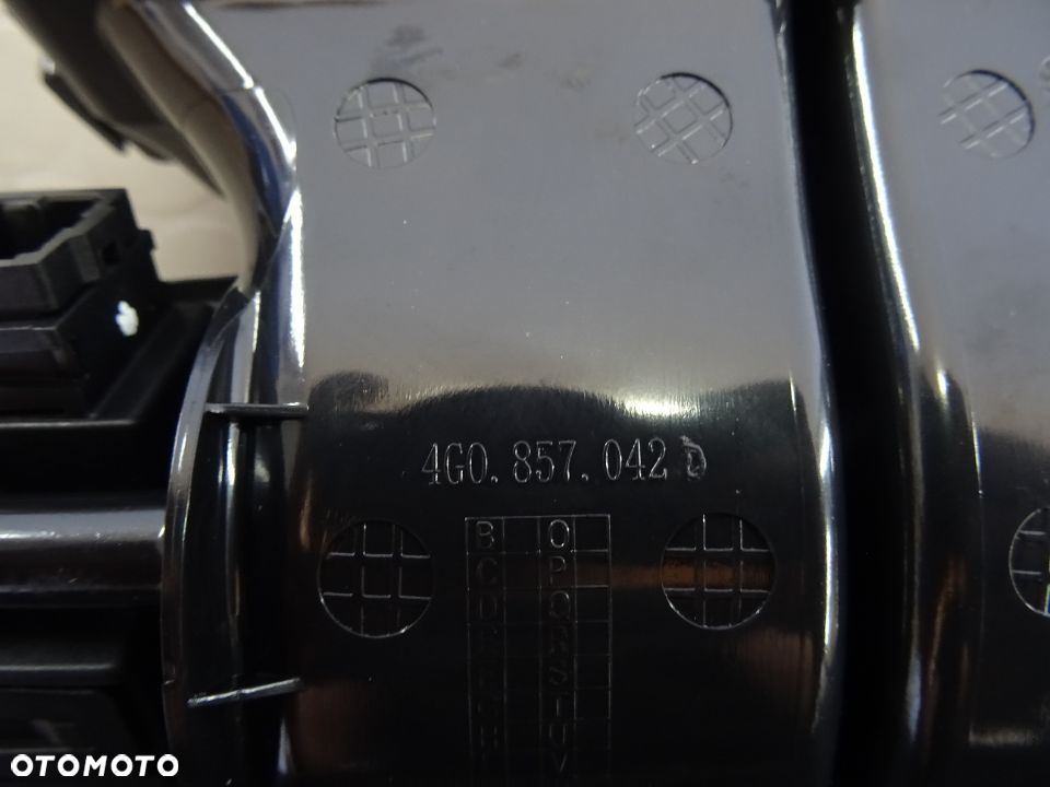 4G0857042D kanal powietrza dolot Audi A6 C7 A7  40KM czesci - 4